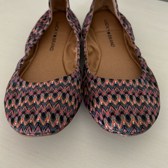 Lucky Brand Emmie Flats 9 - Picture 2 of 5
